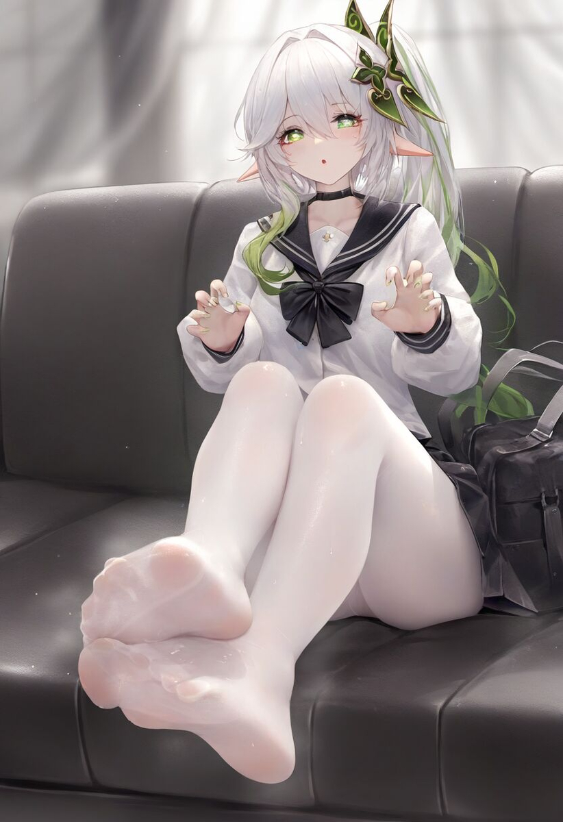 小草神の校服-pixiv插画-作品交流服务