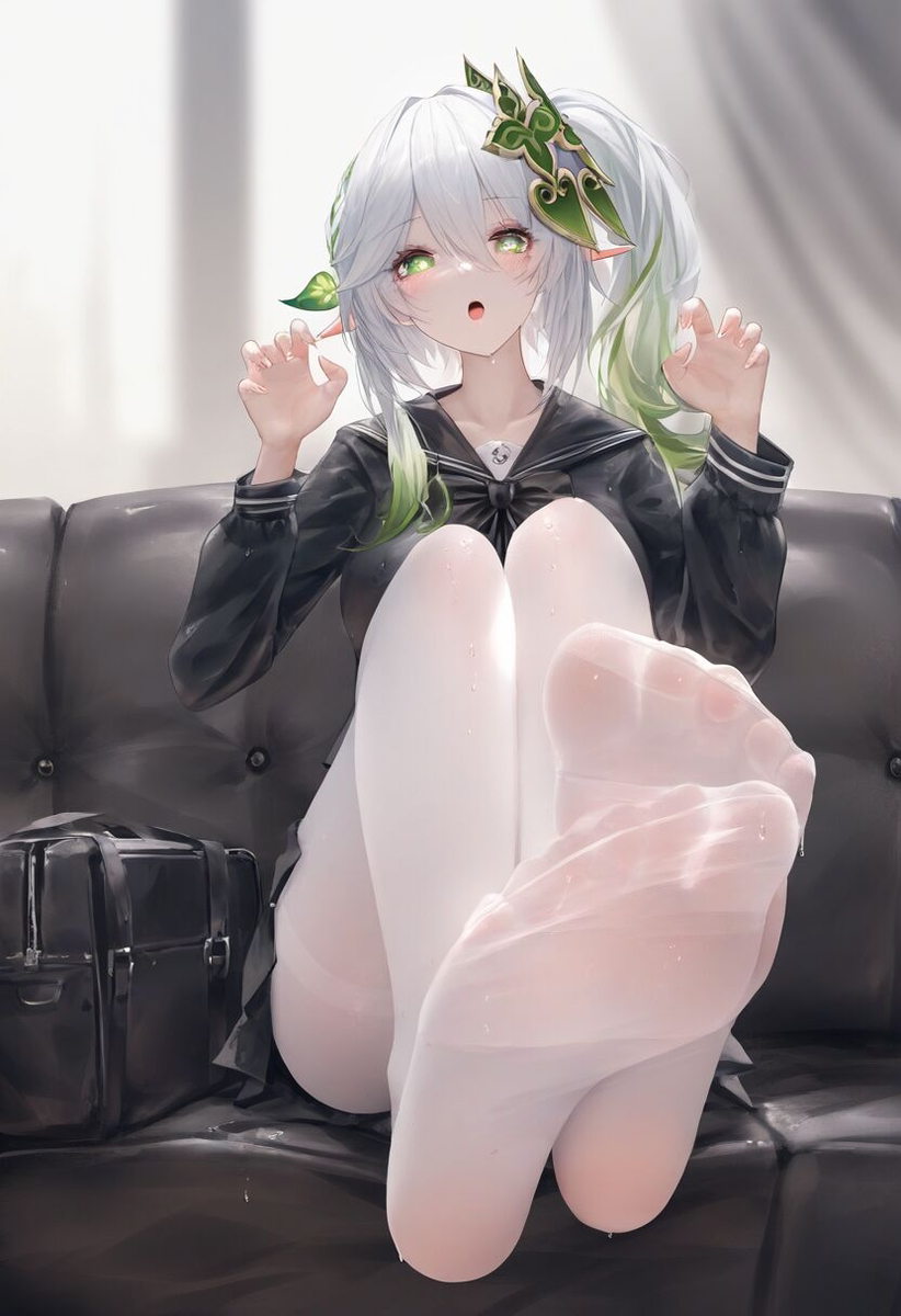 小草神の校服-pixiv插画-作品交流服务